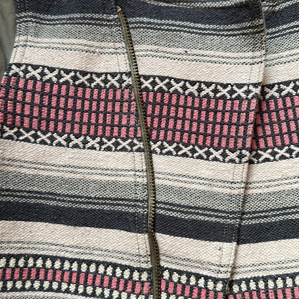 Unique Jacket ! - image 2